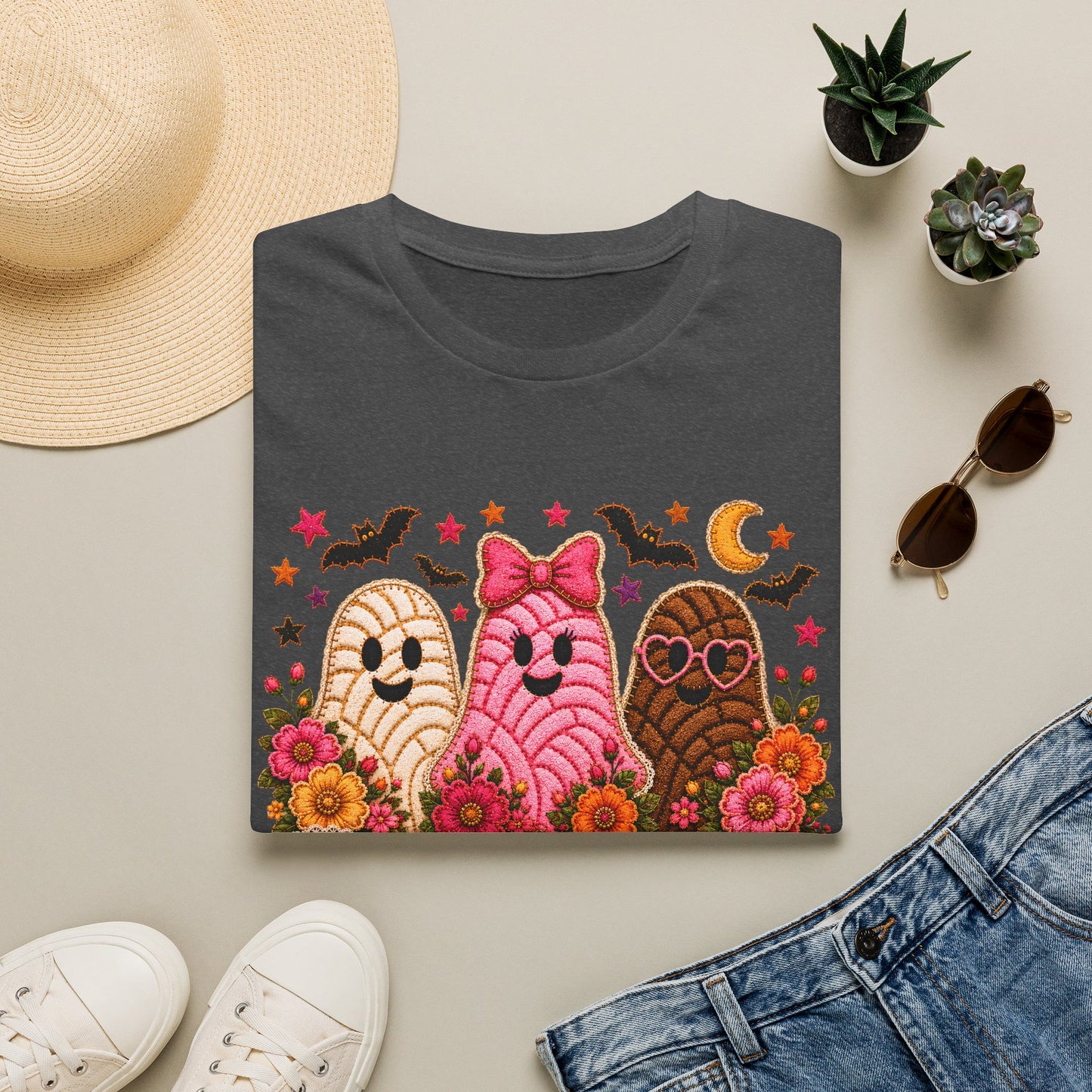 Halloween Conchas Softstyle T-Shirt